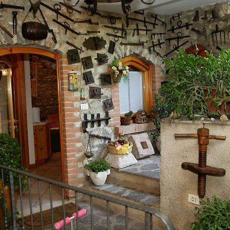 Appartamenti Serena - La Grotta Gargnano Exterior foto