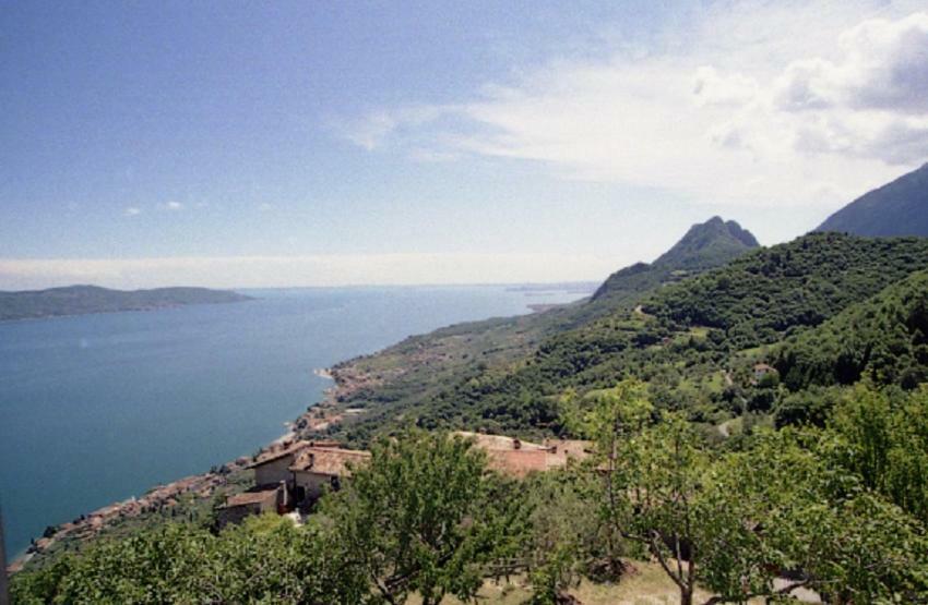 Appartamenti Serena - La Grotta Gargnano Exterior foto